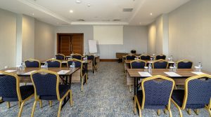 Kocaelide kurumsal toplantılar için otel önerisi arayanlar için Wellborn Hotel, modern salonları ve konforlu konaklama seçenekleriyle ideal çözümü sunmaktadır.